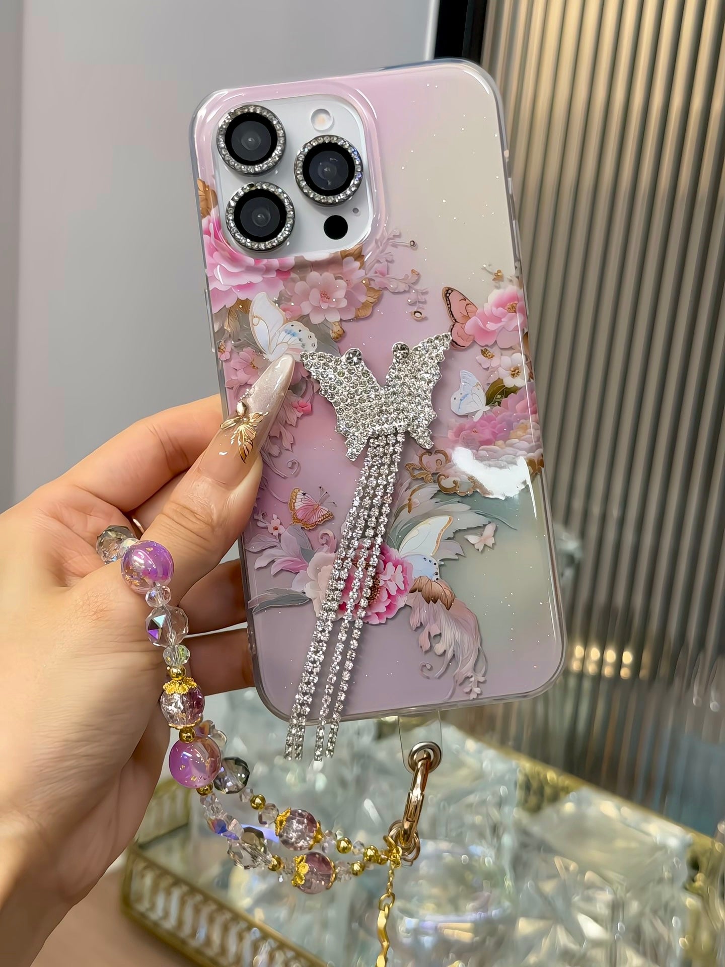 ✨✨诗家新款上架✨✨ 东方美~蝴蝶闪钻流苏闪粉双面imd🌸🦋 大牌古典风~东方美😍😍 双层闪粉IMD+鎏金蝴蝶手链🩷💛💜