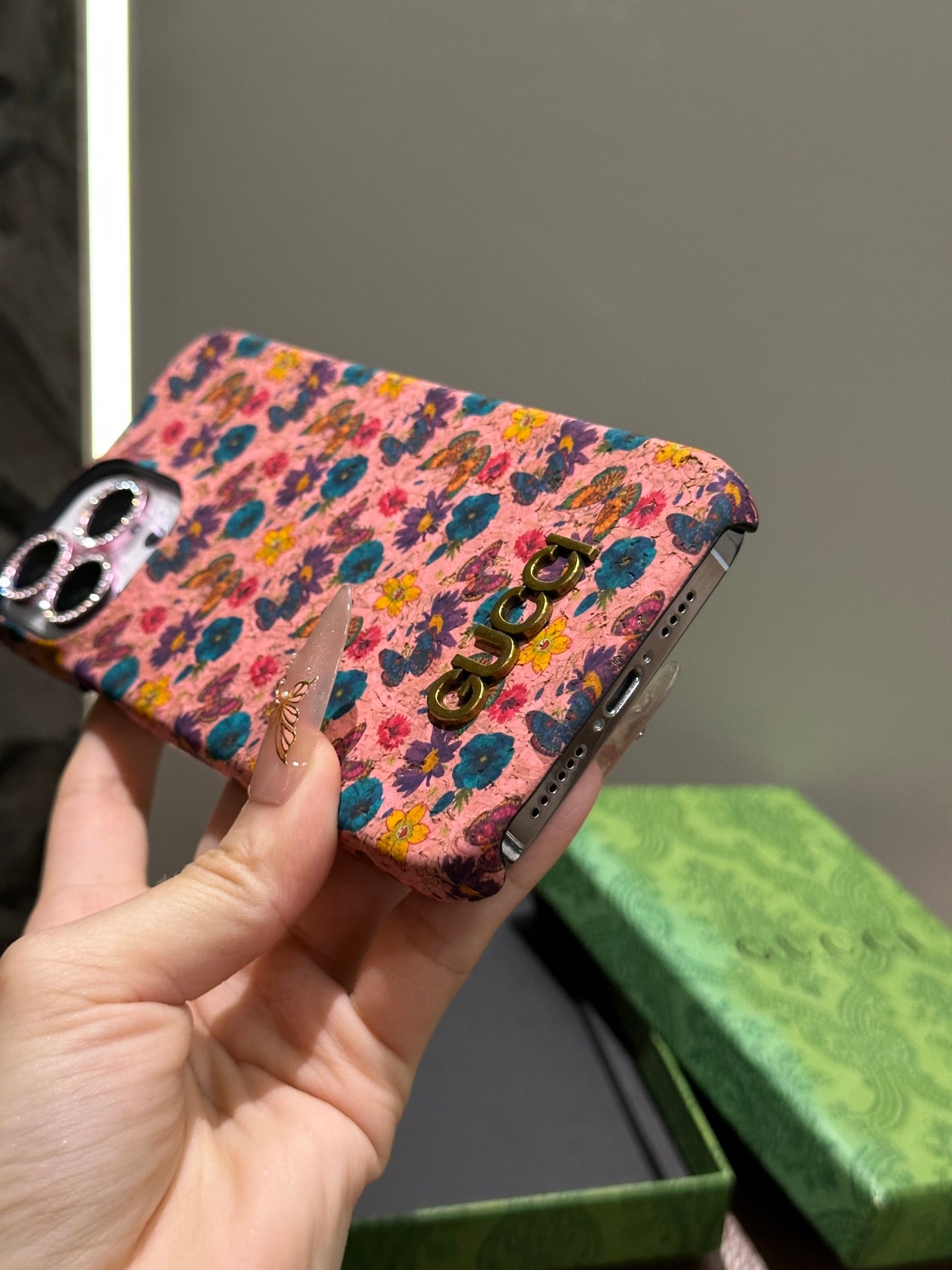 Gucci古驰 粉蝶花-花语原木系列🌼🌷🌺